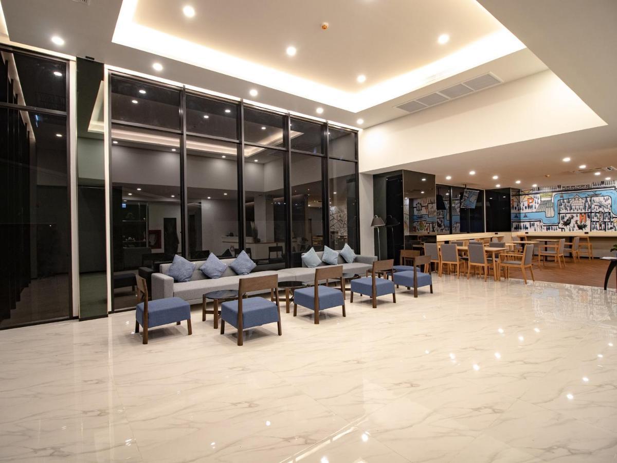 Fortune D Hotel Phitsanulok Luaran gambar